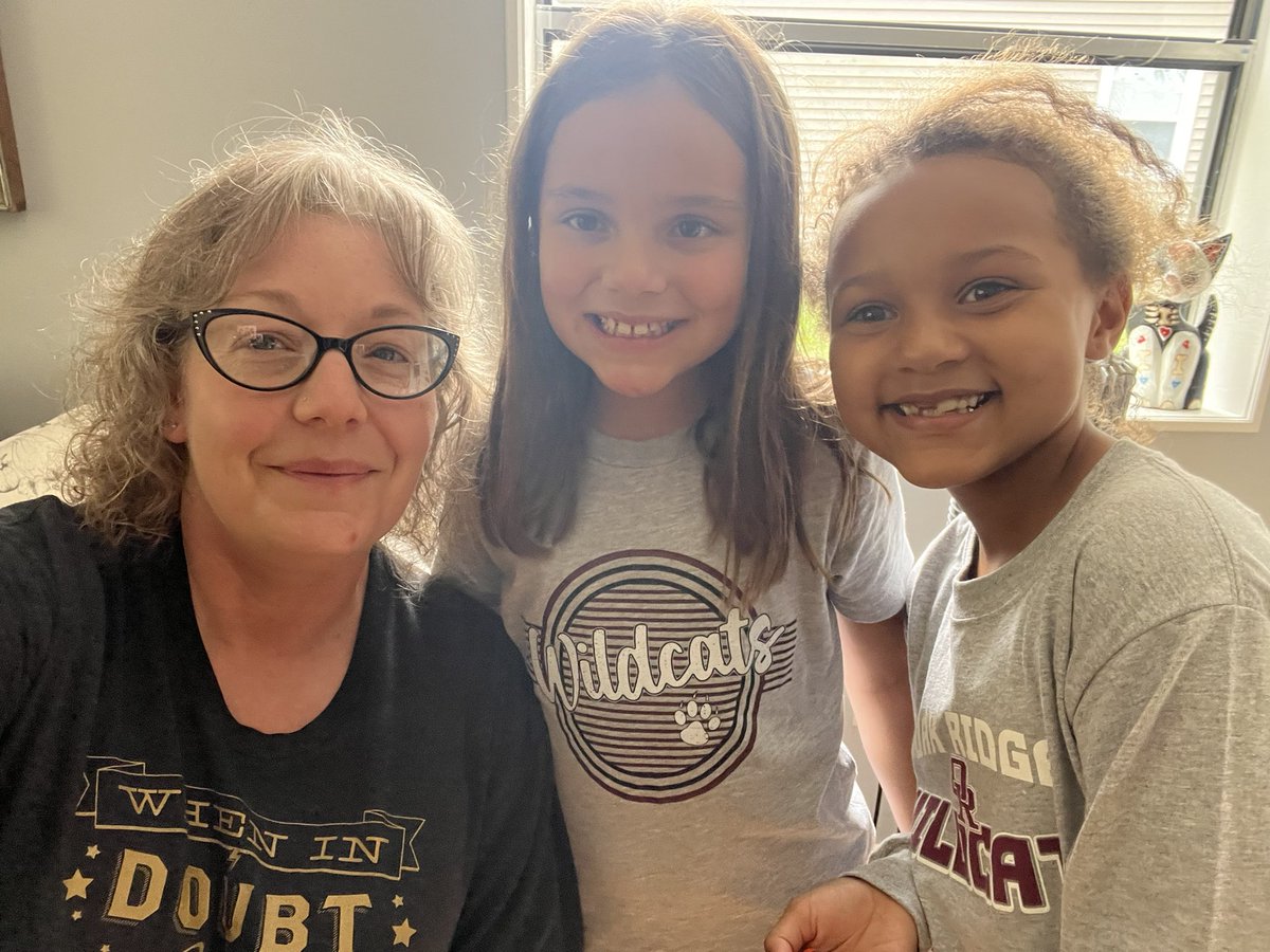 Ms. Green ~ Librarian ~ Science tweet media