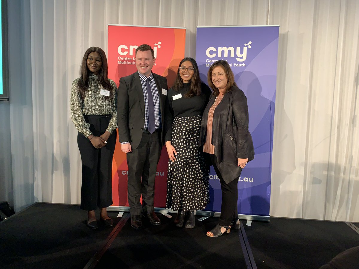garyleecious's tweet image. Always a privilege supporting the inspiring work of Carmel Guerra, CEO of @TalkToCMY and her team - recognising the outstanding contributions made by Out-of-School-Hours Learning Support Programs in Victoria at the MY Education Awards 2022 #volunteers #youth