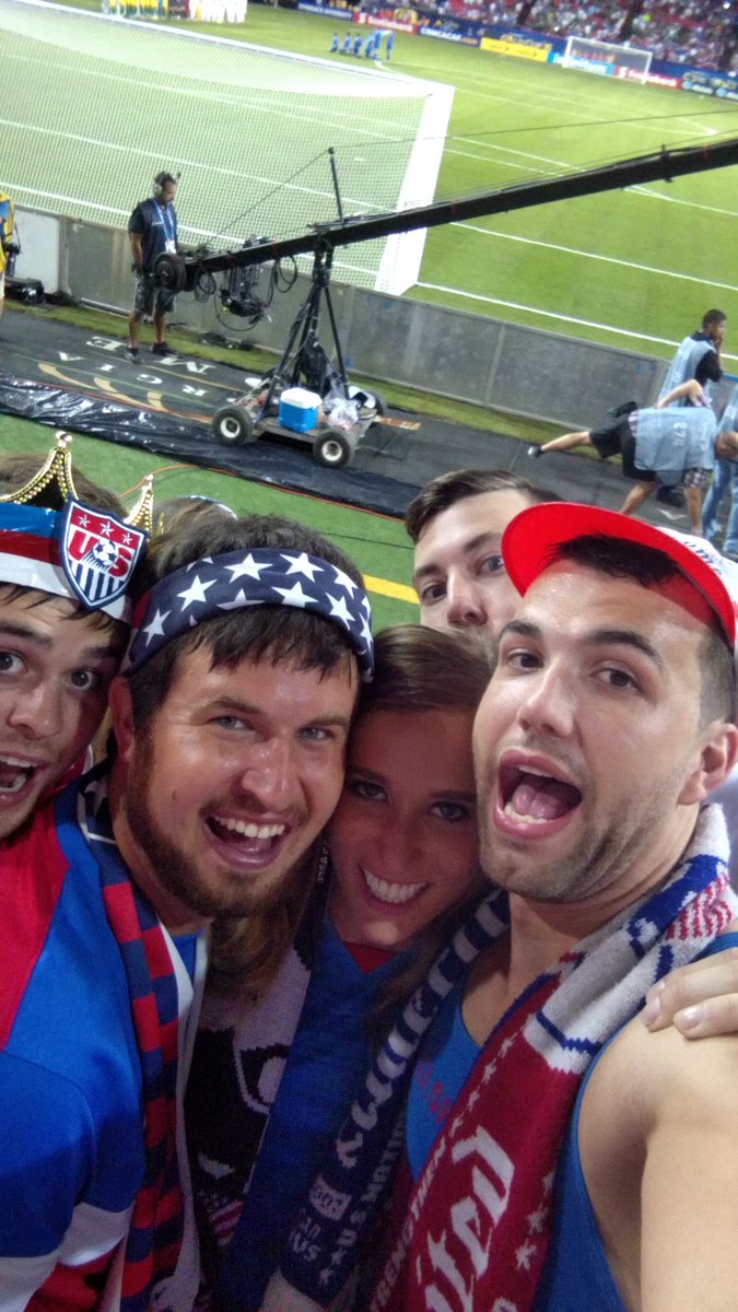 joedavis4's tweet photo. Met my wife + some of my favorite people in the whole world in the AO Section. #AOFam https://t.co/UAxZvAcKad