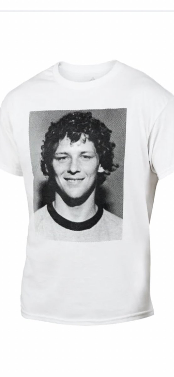 MadameMacKay's tweet photo. Fundraising will begin soon for our annual Terry Fox Run! You can purchase Terry Fox T-shirts on school cash online, which also contributes to the cause! You have until Wed, Sept 14th to order your shirts! :) @MatthewRosar @CalabrettaJenn @GPSMrZ @Rhonduhl @GoodfellowPS https://t.co/saphCWNAos