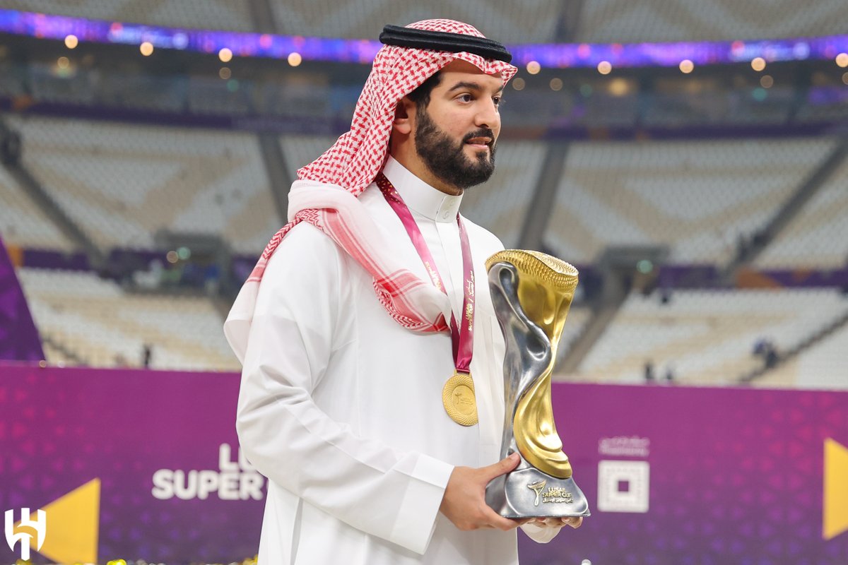 Alhilal_FC's tweet photo. 🔝#فهد_الهلال وذهب لوسيـل 😍🏆💙

#الهلال https://t.co/MeiMVNG1vi