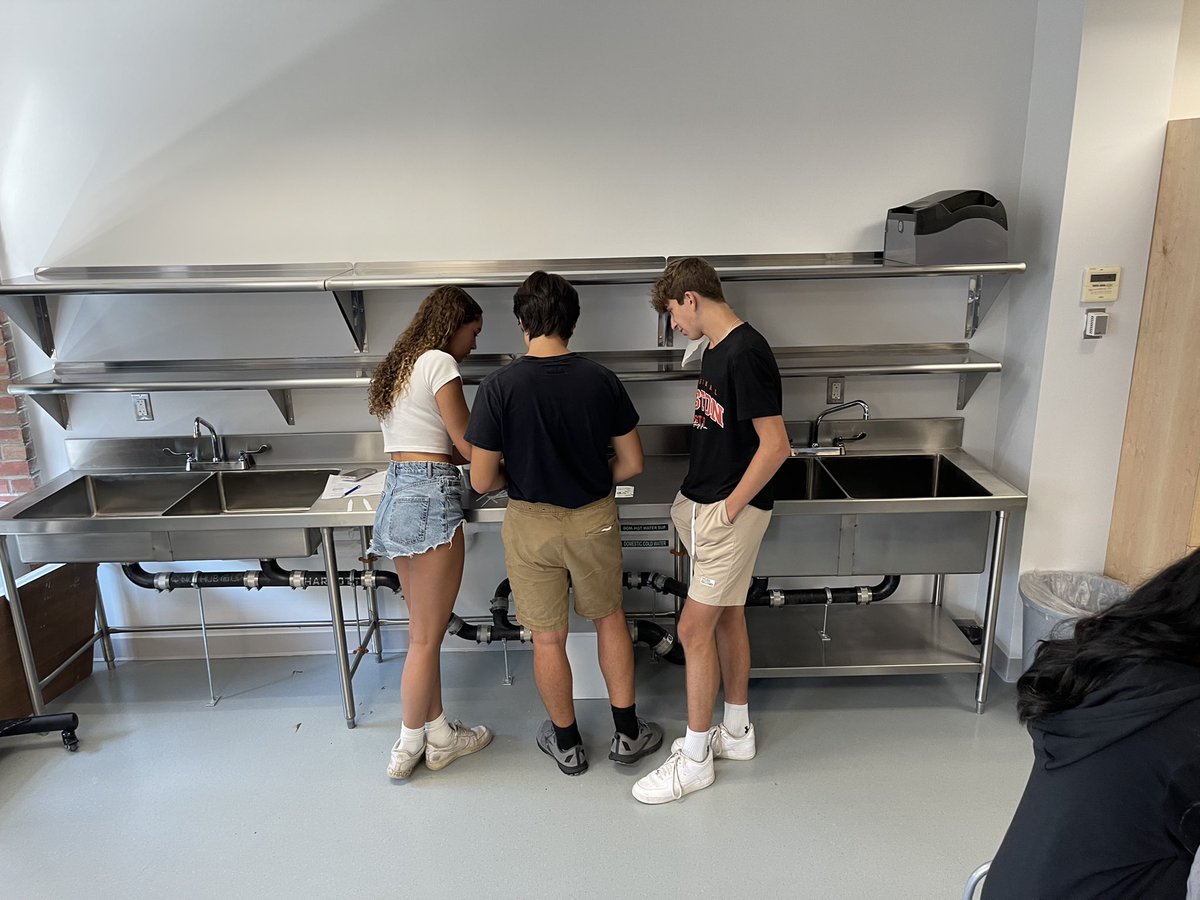 Justin Olive tweet media