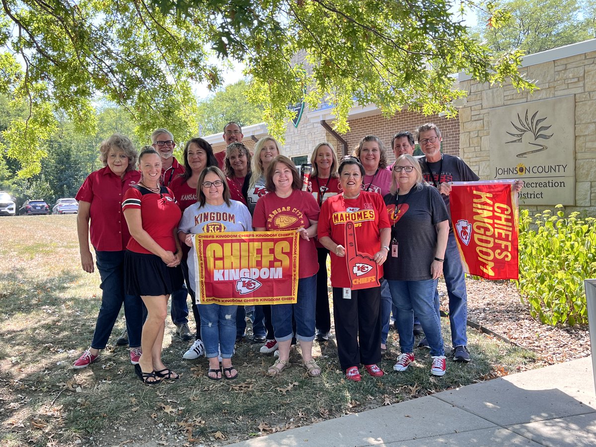 jocogov's tweet photo. Johnson County is celebrating #RedFriday as the @Chiefs kick off their season this weekend! 

Looks like we got photobombed by #PatrickMahomes! https://t.co/rBoWa7udAx