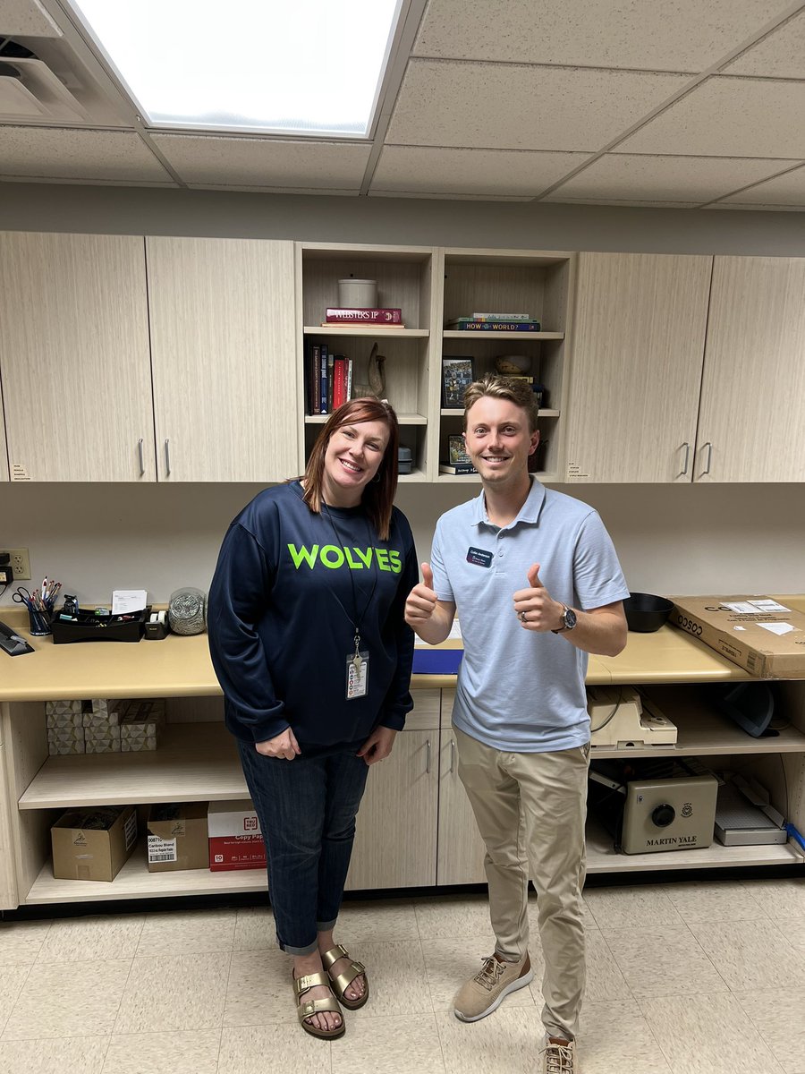 CollinAgency's tweet photo. My agency made a huge donation to a DonorsChoose project @mahtomedi832 High School for Ms. Yeager’s classroom! 

At Horace Mann, we appreciate the opportunity to help educators get valuable classroom supplies. https://t.co/7kI4BS6UnB