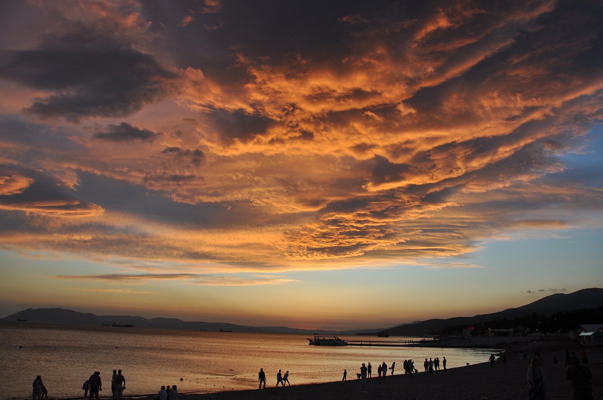 t_mcfreedom's tweet image. How do you like the sky?
How do you like the photo?
#NFTCommunity #landscapephotography