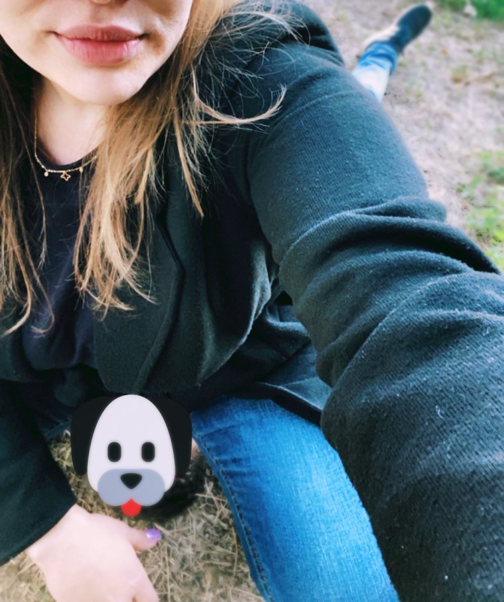 geldladysophia's tweet photo. Du liegst auf dem Rücken … 
Schaust ganz nervös nach oben in den Himmel.. 
Breitbeinig stelle ich mich über dich und setzte mich mit meinem ge!len Ar3ch in deine h*ssliche Sklavenfr*sse !!

Du bist im Himmel , ich nutze dich aus und eh du dich versiehst… Hab ich dich gef!ckt!! https://t.co/HddO9GW80J