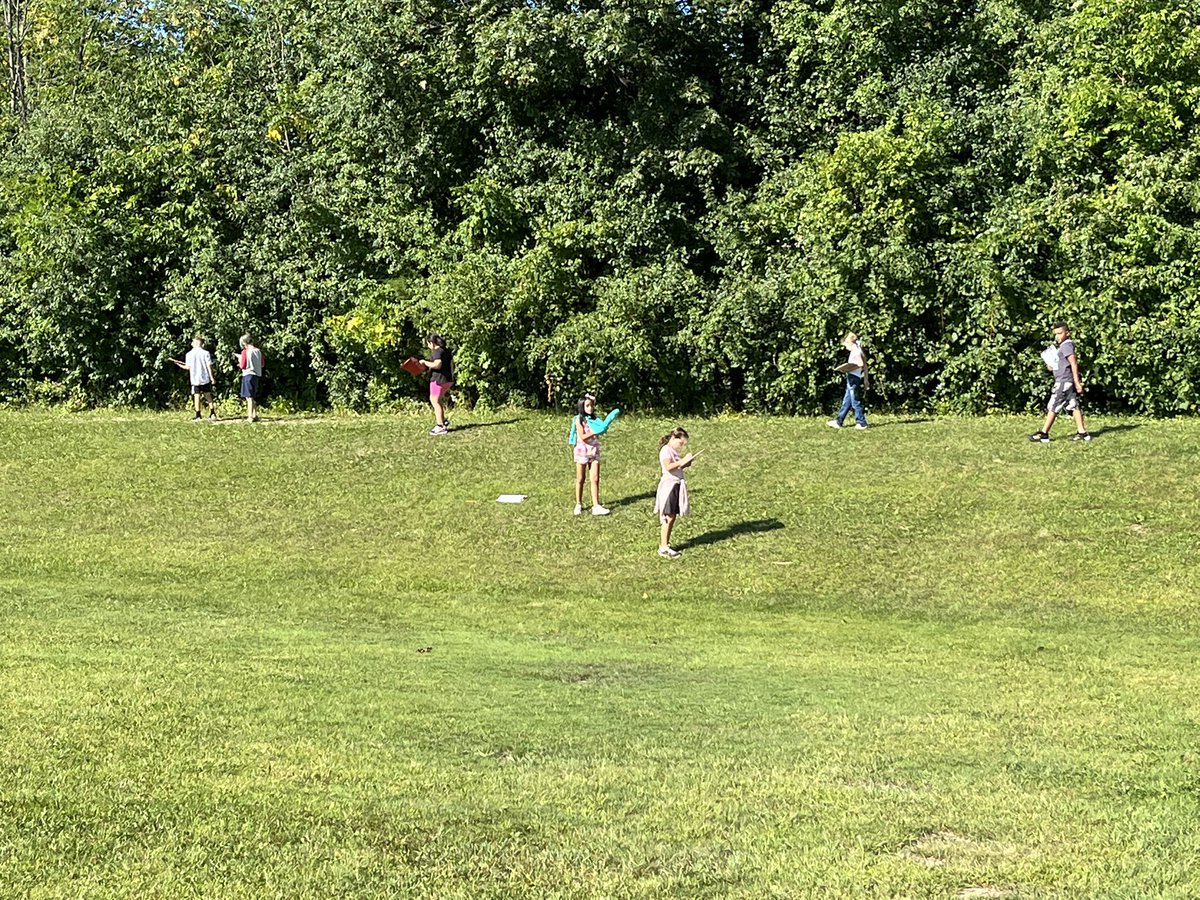 Today <a href="/AnnaSage20/">Anna Sage</a> and I took math learning outside to graph different parts of nature. Then we worked on a name tag project and giving feedback. Two Friday highlights!! #WAWMProud #hooverproud