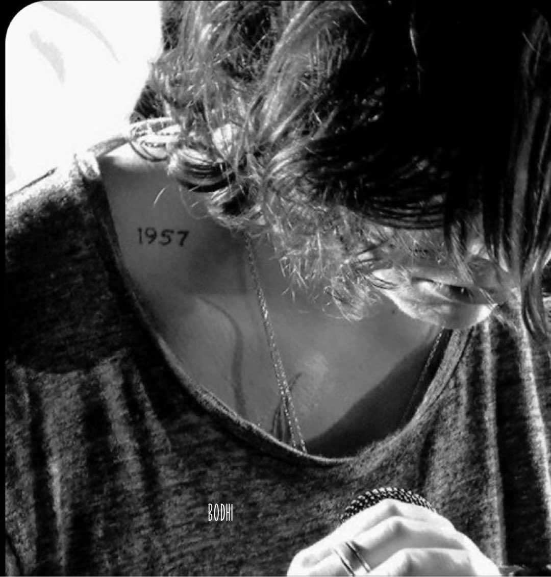 ᅠ   

ᅠ   

            it’s in the details  

ᅠ                   🏹🖤⛓