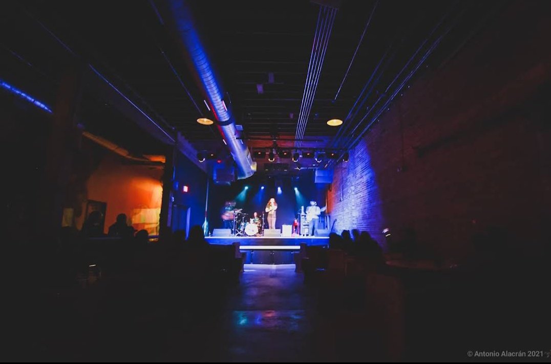 SunRoomBR's tweet photo. ☀️ | Hoje às 22hrs a banda Sun Room faz seu show em Fort Worth, Texas: 

#SunRoomFortWorth 

9.09.22 https://t.co/egkgJo4bbS