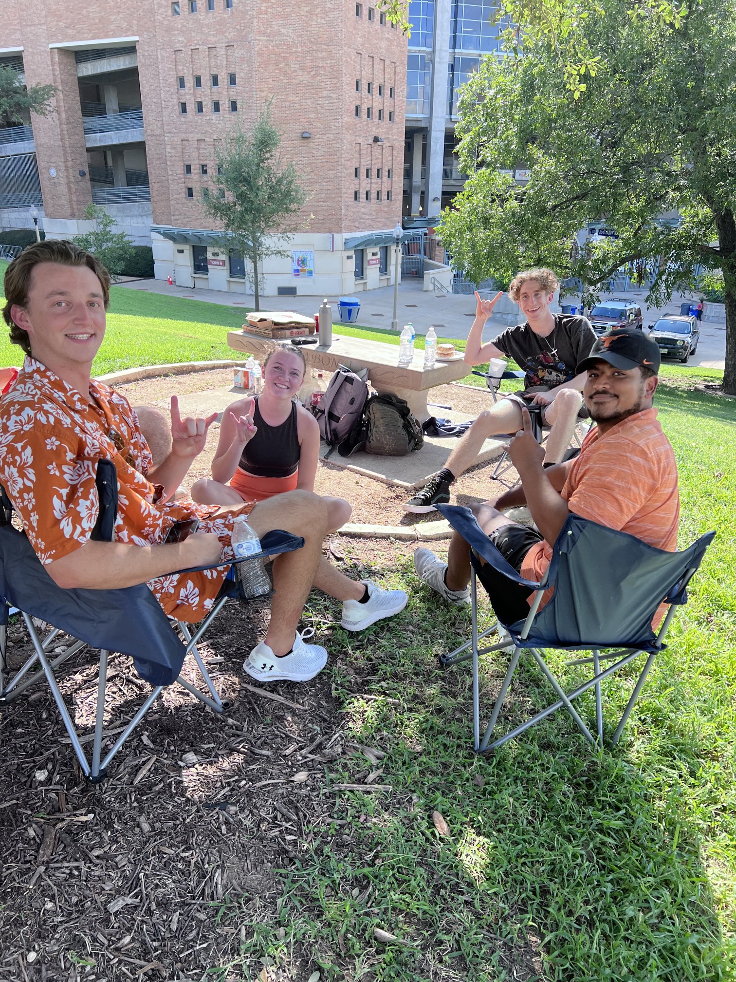 FcPpcMVXEAU9nIY?format=jpg&name=large