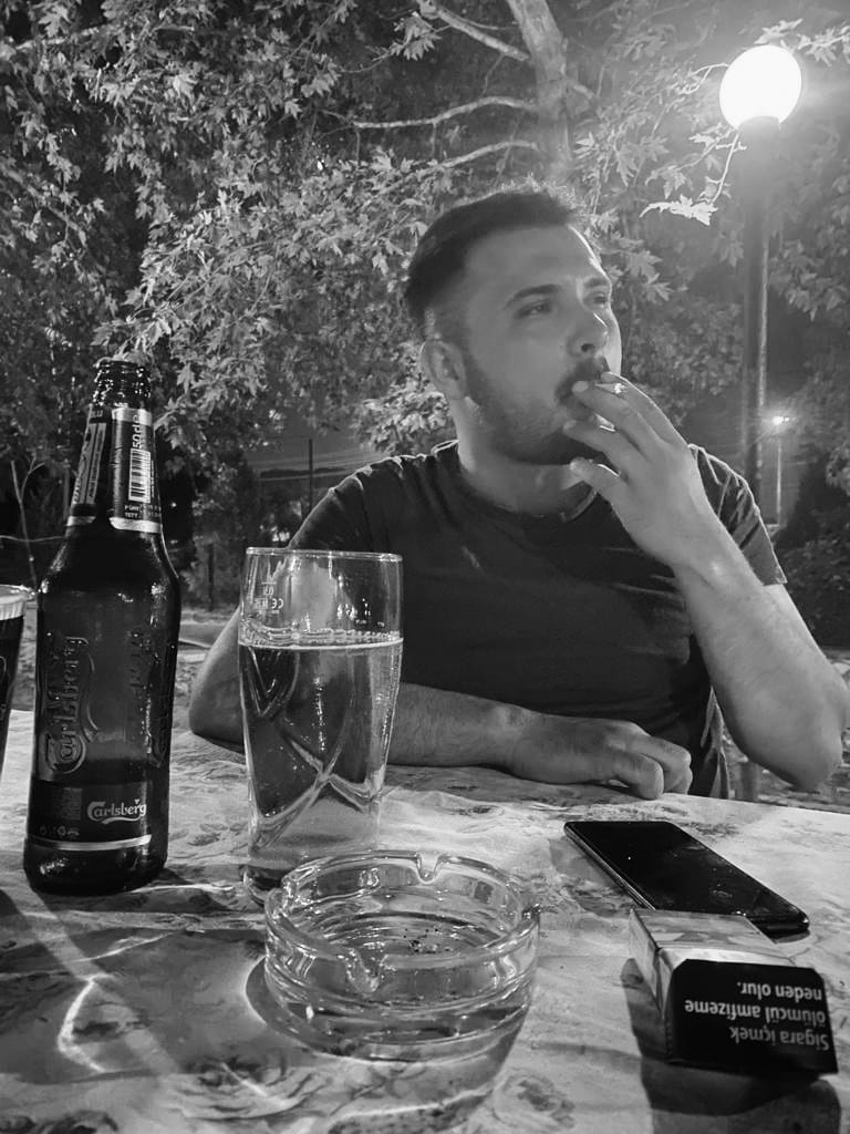 Bi yere kadar elimden geleni bir yerden sonra kafama eseni.