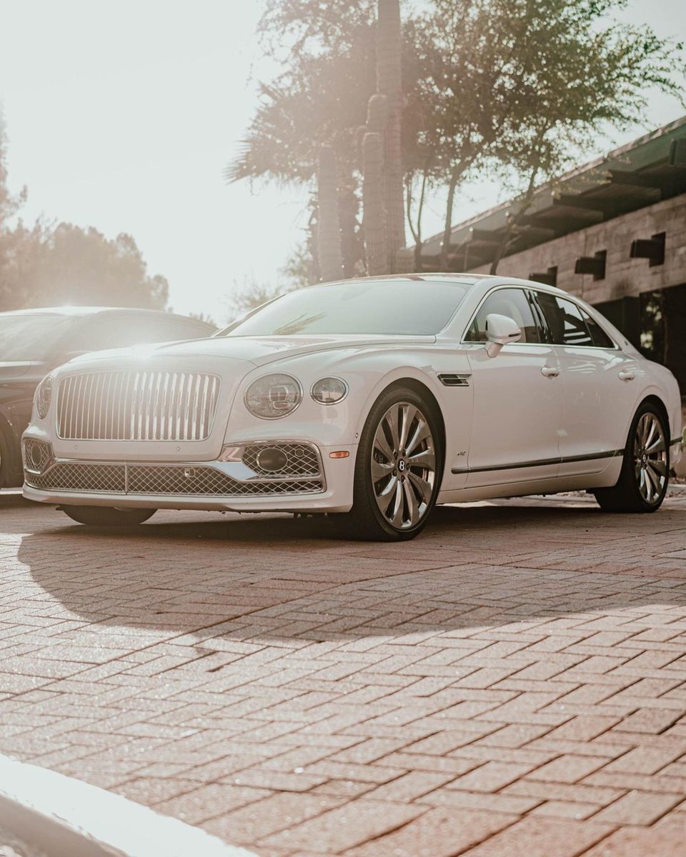fairmontscotsdl's tweet photo. Keep calm and drive on. The road trip vacation—and savings—you've been dreaming of is waiting #AtThePrincess when you reserve your escape today with our Arizona Residents offer: https://t.co/Act3qXNrnv

(photo by @dannylegitness) https://t.co/yj8CwIZwuI
