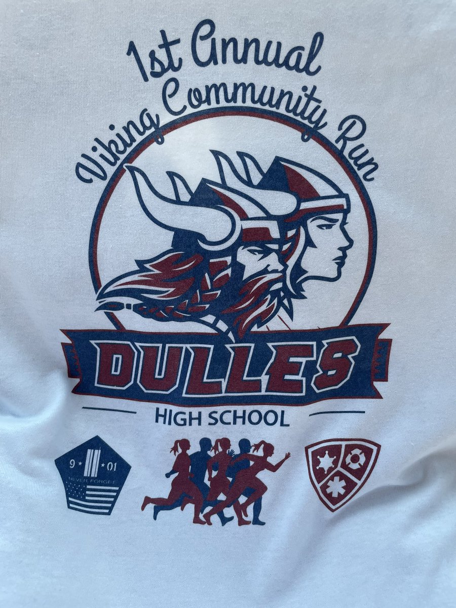 ChristinaJamer4's tweet photo. 📣Attention Dulles Community! Come out tomorrow (9/10/22) @ 8am as we kick off our Viking Community Run! A time to gather w/ others &amp; remember 9/11, &amp; take a moment to show our appreciation for our 1st Responders! Also an event to help support our booster club via donations♥️💙 https://t.co/r1zk8FtcNt