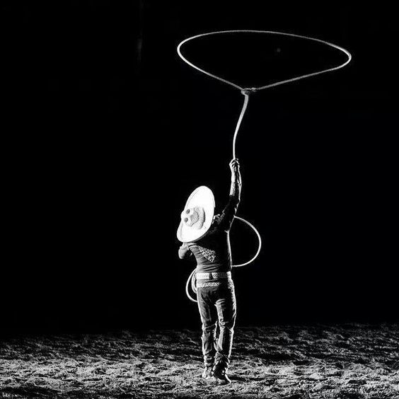 GanaderiayAgro's tweet photo. Charrería, Patrimonio cultural inmaterial de la humanidad…y orgullo de México.
#vistedetradiciones #charreriamexicana #charro #charreria #escaramuza #mexicotradicional #tradicionesmexicanas #deportemexicano https://t.co/MHmIP498Um