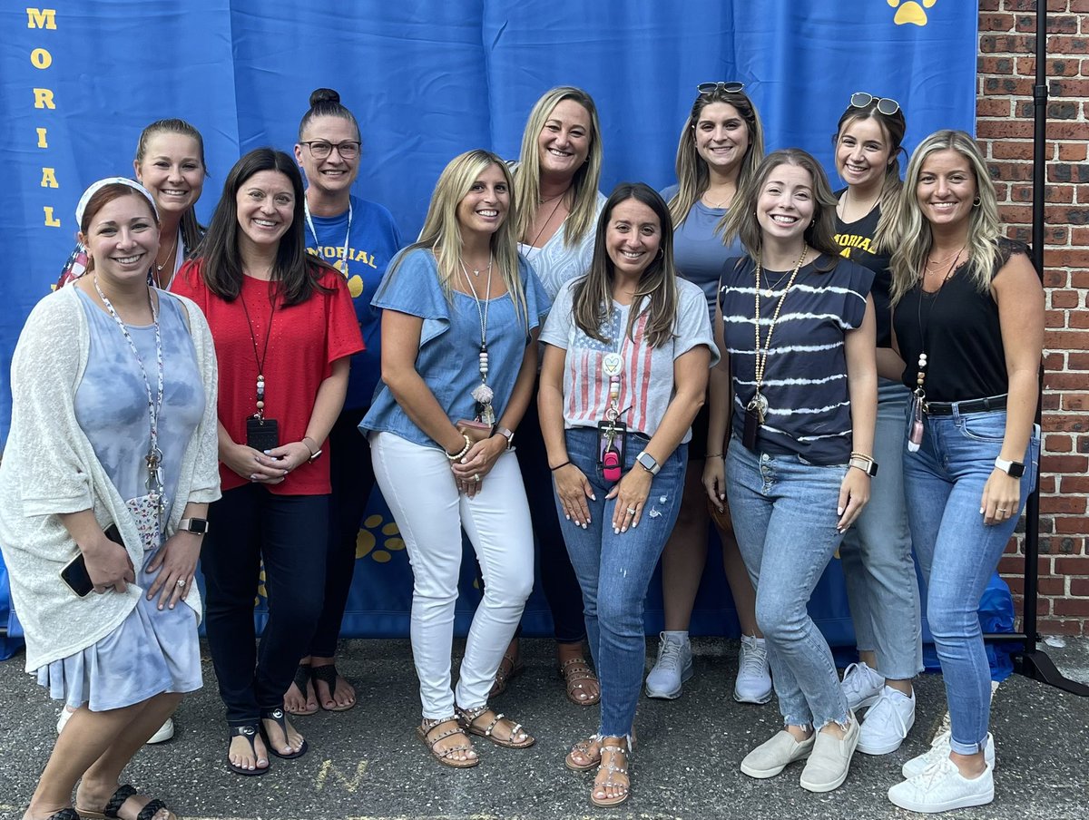 Welcome back to school bubble bash 💙🐾💛<a href="/MemorialPTA/">Memorial PTA</a> <a href="/OldBridgeTPS/">The Bridge</a>