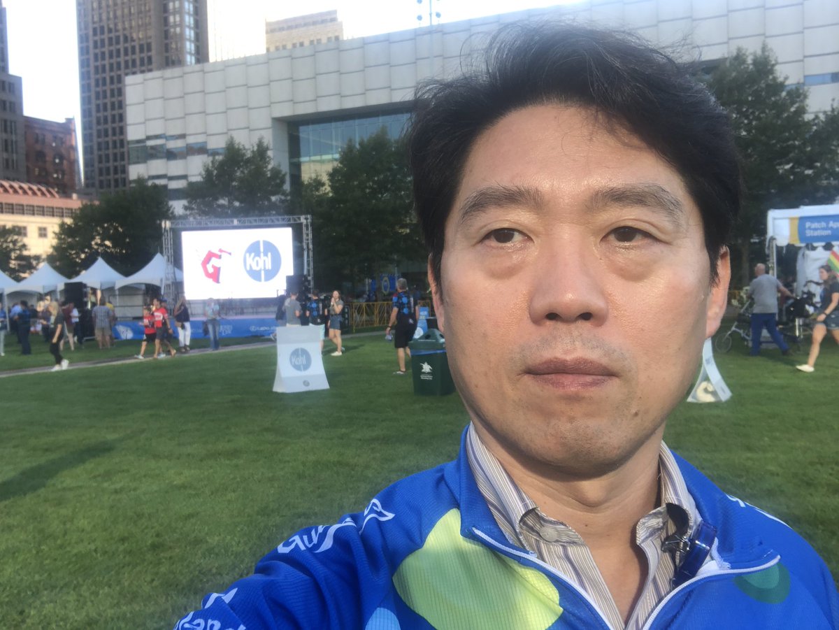 YoungbinchoP's tweet photo. Velosano2022 at Cleveland. @biketocure, @velosano, @clevelandclinic https://t.co/3X2ZFz7mDh