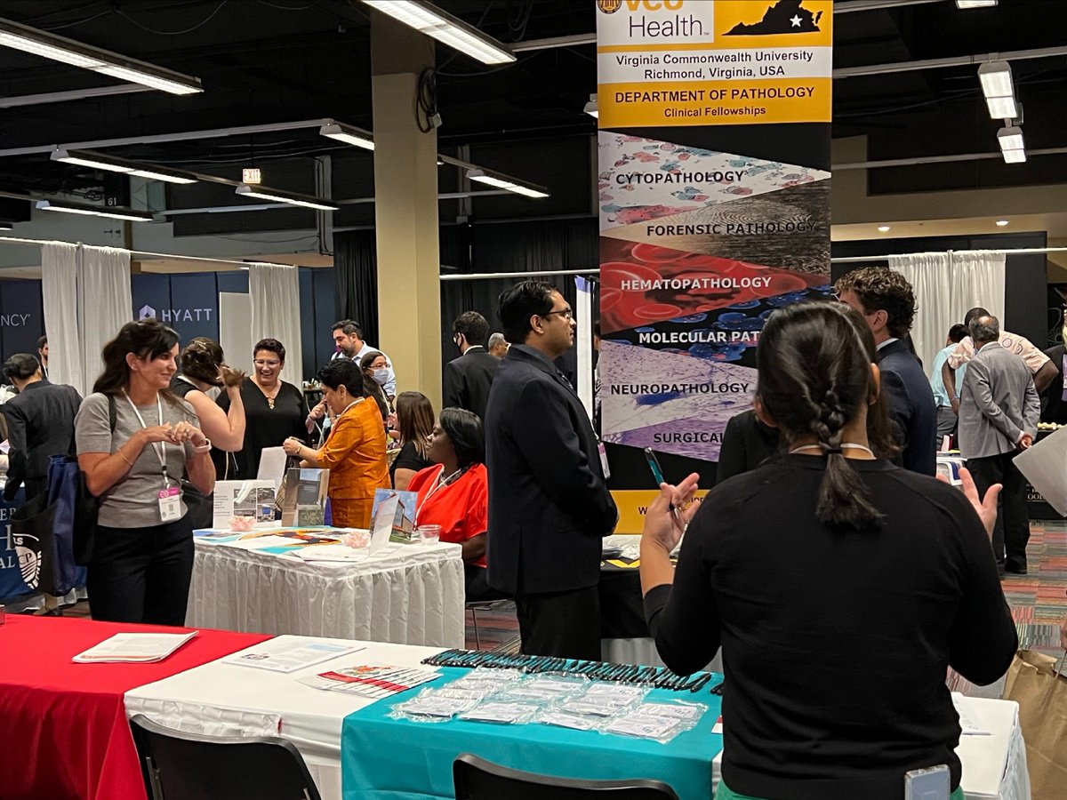 Residents gathered to explore the next steps in their careers at the ASCP Fellowship Fair at #ASCP2022! If you weren't able to attend, check out the list of Fellowship Fair exhibitors here: bit.ly/3RBwcbC (scroll to F).