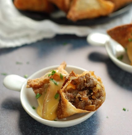 JSL_Foods's tweet photo. Score a touchdown with these Brats N’ Beer Cheese Bites from @FleurDelectable! #WrapItYourWay #TwinDragonWrappers

Recipe: https://t.co/odURlkLcjZ https://t.co/f0U23UXOzi