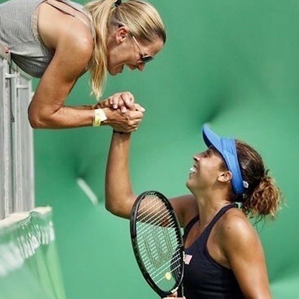 Madison_Keys's tweet photo. No one knows me better than my mom. When I had to hire someone to run my charity @KindnessWinsFnd, I couldn’t think of a better person. She is President of Kindness Wins, handling fundraising &amp; charitable outreach, &amp; knows what I’m passionate about when it comes to helping others https://t.co/RTPY63LkeK