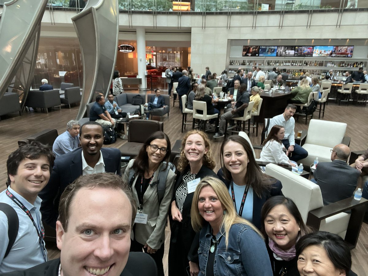 KimYuMD's tweet photo. @NAACOSnews #naacosfall2022 Making a difference in primary care @AledadeACO #withprimarycare #forprimarycare https://t.co/kkLugWYtok
