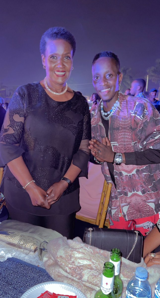 mckatsug's tweet photo. Guess who was @FirebbyUg concert @AKyambadde https://t.co/nN1QEthlJ6
