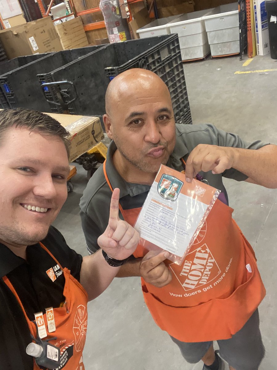 Homer Award Alert!! Emily and Mary always helping out across the store! Carlos working his magic with vendors to save the store a big markdown. <a href="/luisjoelm/">Luis Mendez</a> <a href="/AshleyRTHD/">Ashley Rodriguez</a> <a href="/HDMichelle262/">Michelle Collins</a> <a href="/thd_cj/">Cj Buckland</a> #homedepot #awards #CustomerService