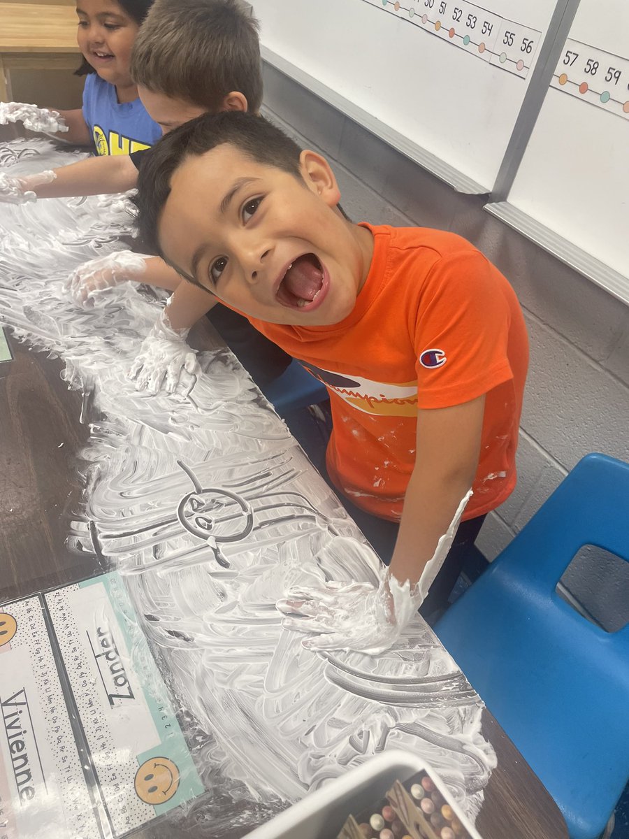 Mel Garza tweet media