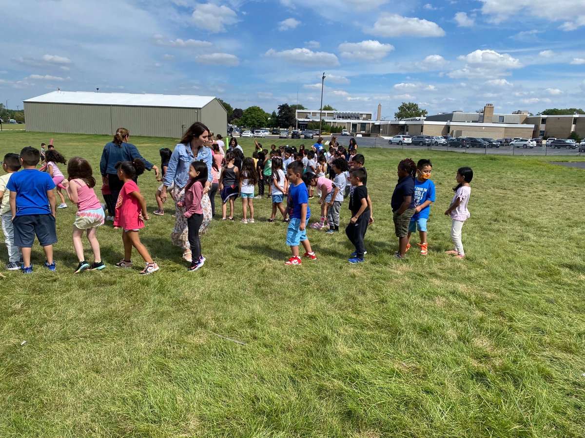 Army Trail School tweet media