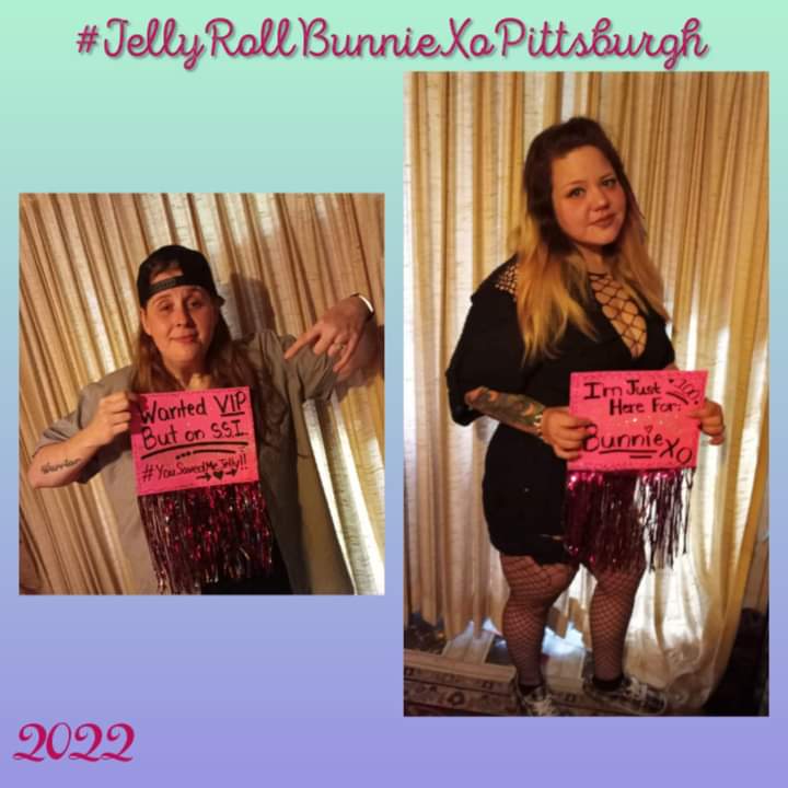 EzyMarie's tweet photo. On our way to see @JellyRoll615  in concert and hopefully we can see @omgitsbunnie as well! 😍😍😍😍 we are so excited !!! https://t.co/CeYYMgEsTO