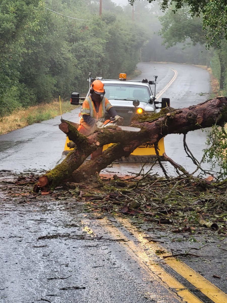 San Diego Sheriff on Twitter "RT SanDiegoCounty sdcountydpw removes