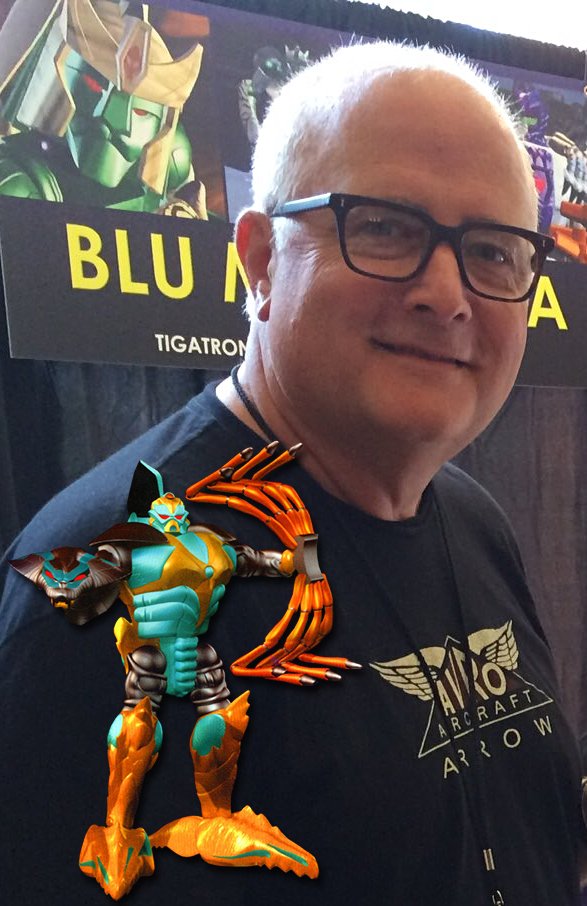 GlitchBob452's tweet image. Please join me in wishing a very happy birthday to Colin Murdock!🎂🥳 Colin provided the voice for the #Predacon (well he's really a #Maximal but he doesn't care so long as there's keister to kick) #Quickstrike on #BeastWars! #BeastWarsTransformers #Transformers