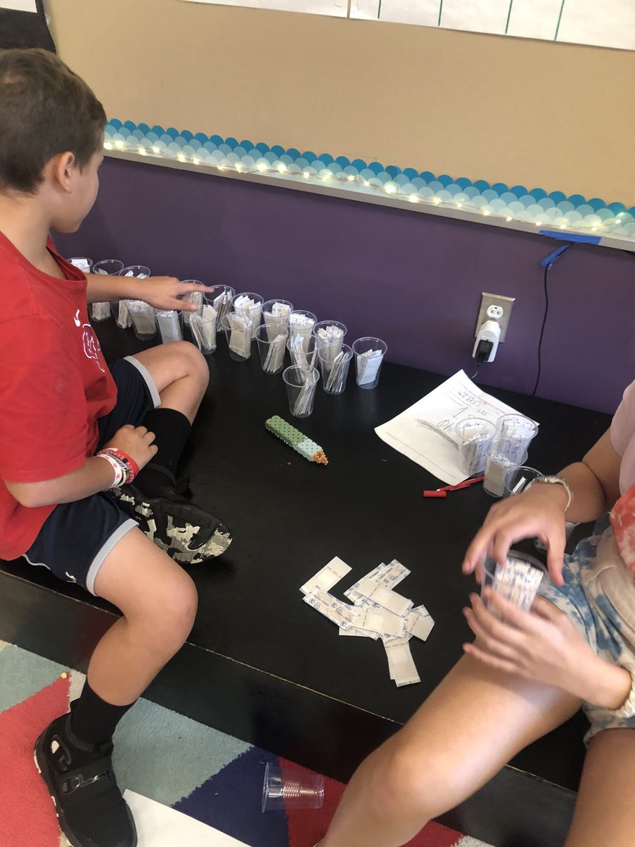 MelissaLPierce's tweet photo. @ckellyjenks Today was so great!  I loved starting math this year with counting collections. Here are some more pics:) https://t.co/cqsG6xCYzQ