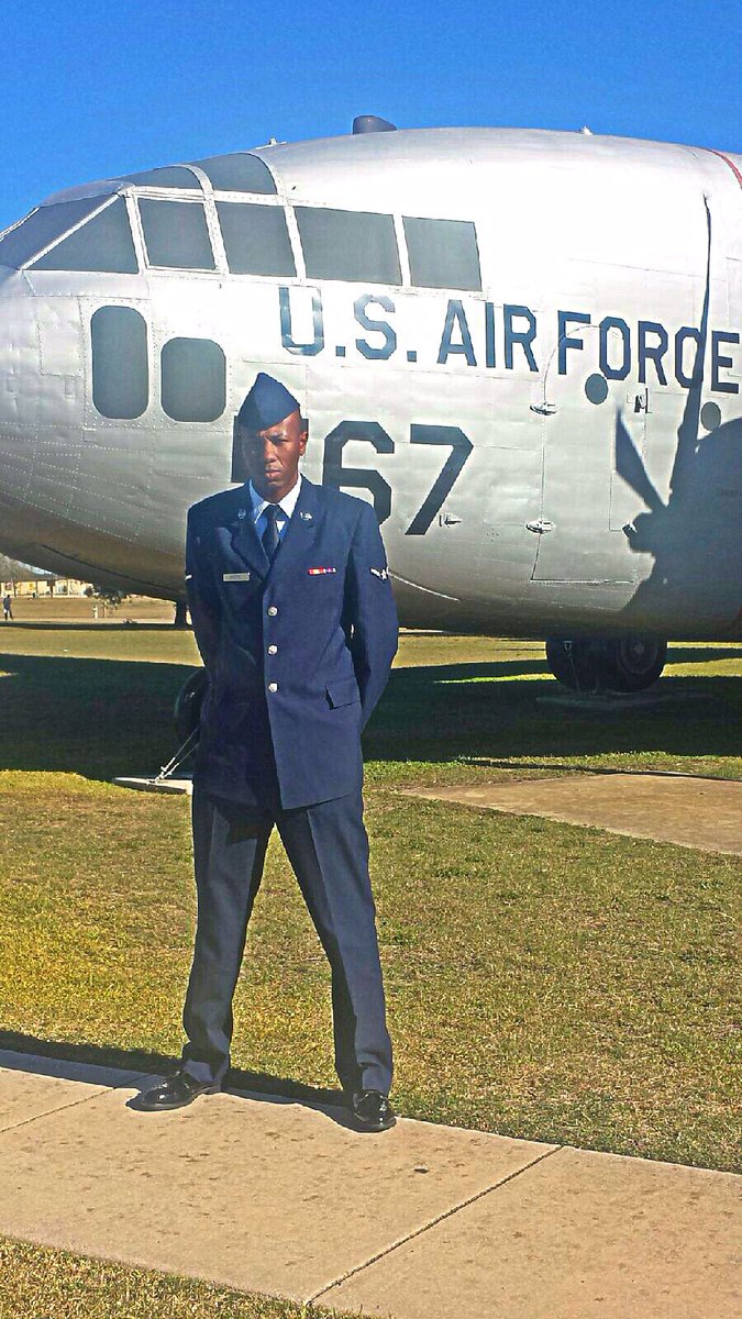 thisisjaysutton's tweet photo. I can not believe that I joined the Air Force 8 years ago today! Sheesh…time flies! #istilllookgood 😎 https://t.co/CIZAqvzFIc