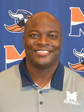 Alaska Sports Report (@aksportsreport) on Twitter photo Anchorage's LaTraviaus Kingsland went from wearing Zack Bowman’s number at Bartlett to playing for him at Midland University. “He’s rooting for you because just like he’s a hometown kid, you’re a hometown kid.” @tray_kingsland <a href="/Gbearfootball/">Bartlett Golden Bear Football</a> <a href="/MidlandU_FB/">Midland Football</a>
alaskasportsreport.com/2022/09/latrav… Anchorage's LaTraviaus Kingsland went from wearing Zack Bowman’s number at Bartlett to playing for him at Midland University. “He’s rooting for you because just like he’s a hometown kid, you’re a hometown kid.” @tray_kingsland <a href="/Gbearfootball/">Bartlett Golden Bear Football</a> <a href="/MidlandU_FB/">Midland Football</a>
alaskasportsreport.com/2022/09/latrav…