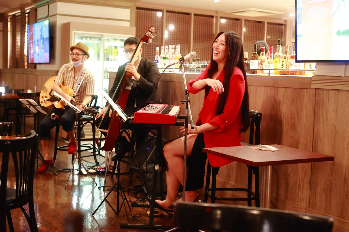kaopapa0317's tweet photo. Yokohama Jazz Night
ローズホテル横浜 ブラスリー ミリーラ・フォーレ
vo. key. maria kim
EOS R6
RF50mm F1.2 L USM
#mariakim
#yokohamajazznight
#ローズホテル横浜
#ブラスリーミリーラ・フォーレ https://t.co/cGgbDSycdq