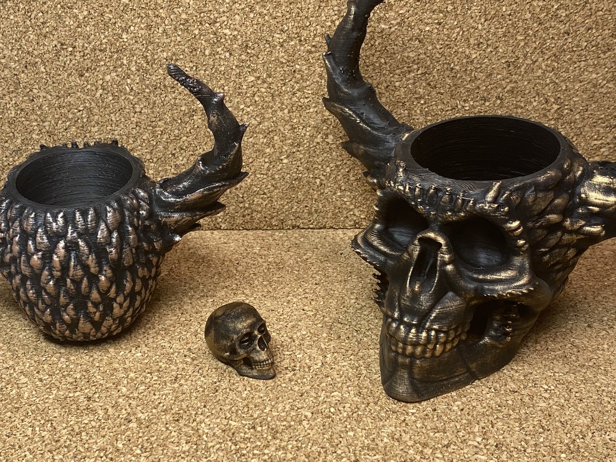 trofirelight's tweet image. Rose gold and antique gold wax rub on @Polymaker_3D polyterra black!