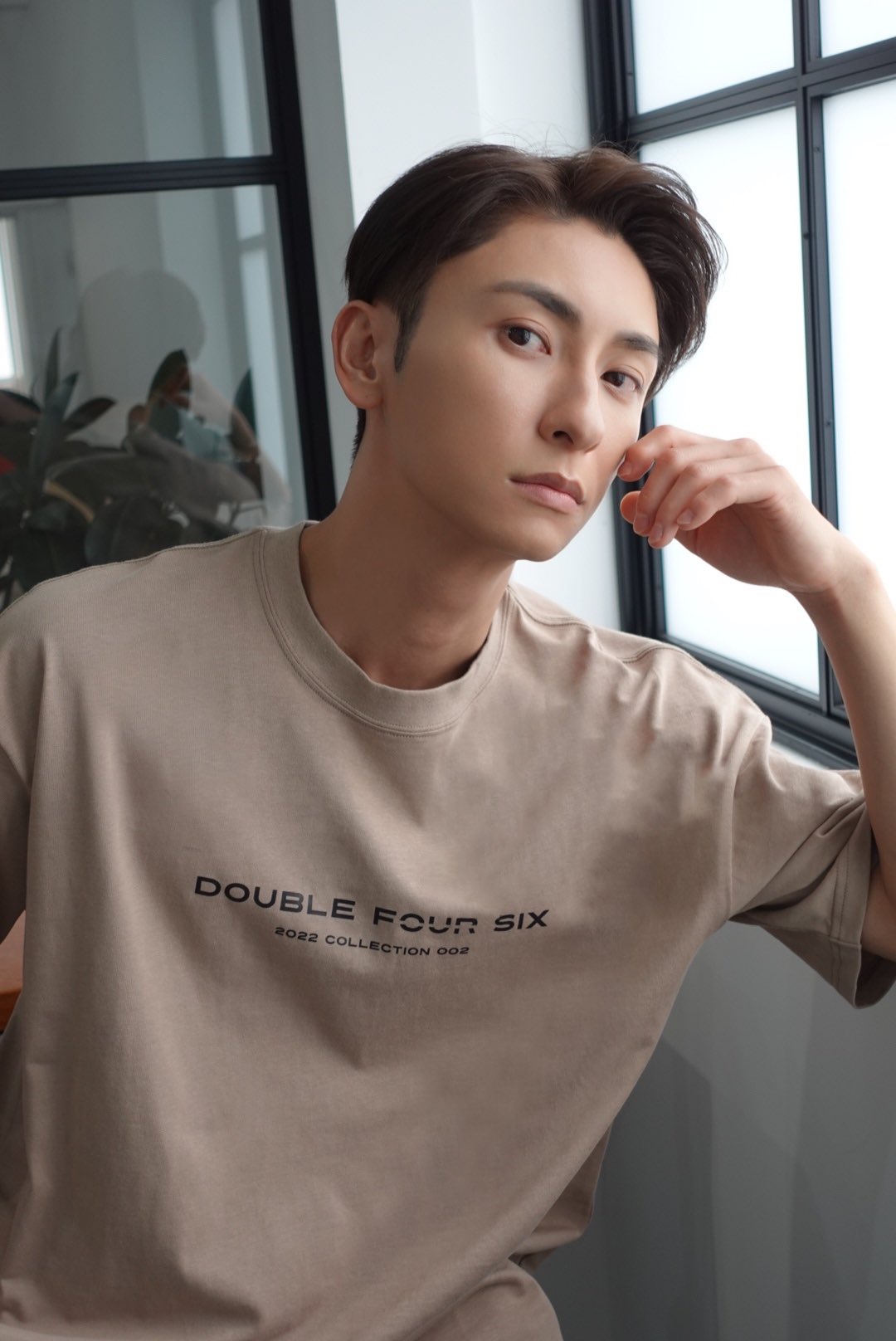 與真司郎 446 - DOUBLE FOUR SIX - 與真司郎 446 スウェットTシャツ 黒(M)