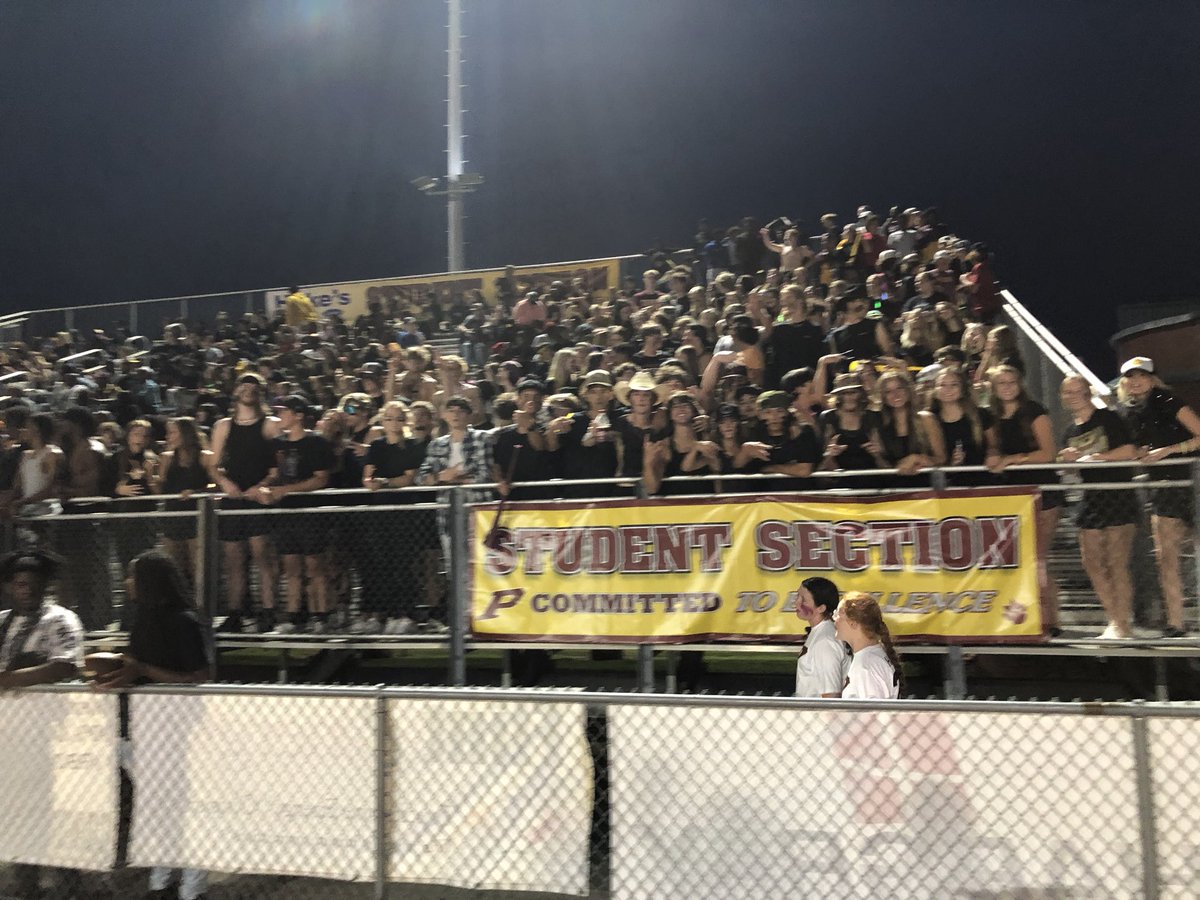 This photo fills me with joy! ⁦<a href="/PerryPitCrew/">PITCREW</a>⁩ showed out tonight! Thank you for being there for us! Stay humble and Be a Coffee Bean!!!