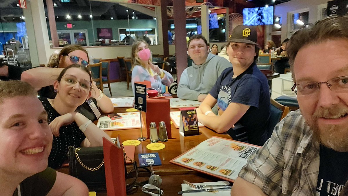 Just eating dinner with the cool kids!! 😎 <a href="/MimiDevRblx/">Mimi_Dev</a> <a href="/DarthChadius/">DarthChadius</a> <a href="/sparklingsrblx/">sparklings ✨</a> <a href="/DevUltraRBX/">DevUltra</a> <a href="/MaximumADHD/">Max ¯\_(ツ)_/¯</a> <a href="/KingCob_ra/">KingCobra</a> <a href="/bonnablox/">BonnabelleRose misses #RDC24</a>