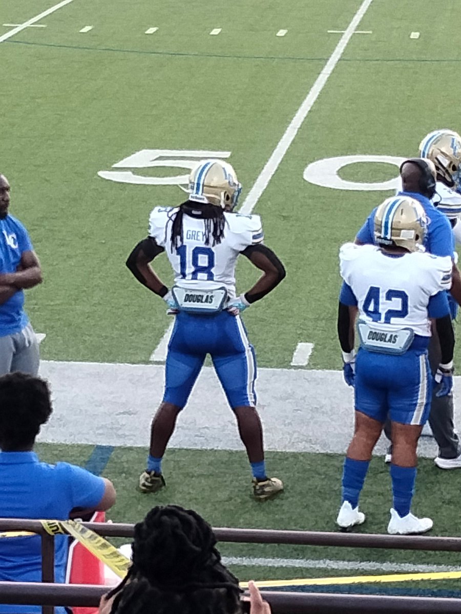 Big win tonight Lakeview Cenntinial 34-28 over Sachse in overtime. #WeAreLC 💙💛🏈