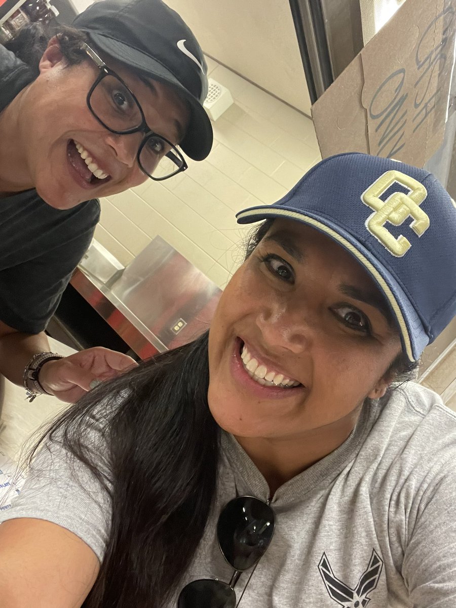 Ran into our Raba Rattler Counselor doing her concession volunteer duties at the O’Connor vs John Jay! We always find a way to bump into each other! Great seeing you! <a href="/NISD/">Northside ISD</a> <a href="/ccamarillo99/">ccamarillo99</a>