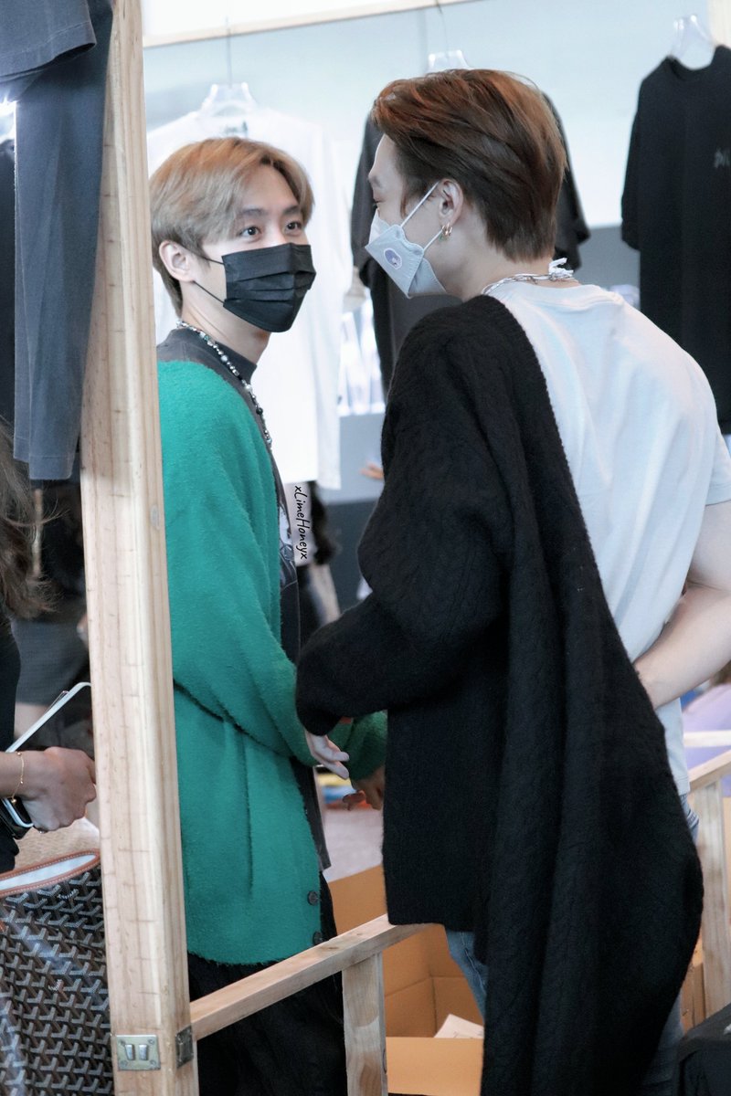 xLimeHoneyx's tweet photo. #magusMG #MarkGun https://t.co/o68U1uLYS7