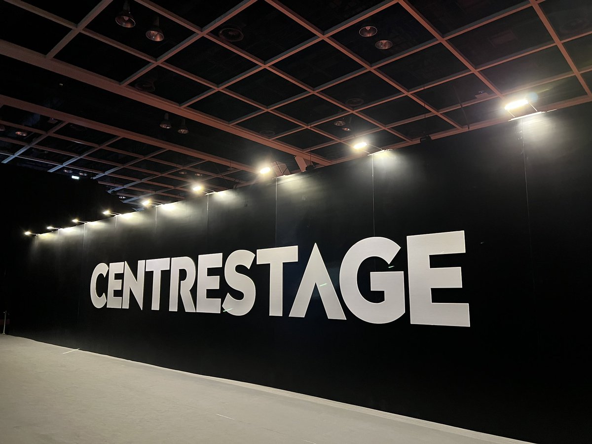 junwnatural's tweet photo. Centrestage 2022 ~ before the show 1130 

#Centrestage #Centrestage2022 #Junwnatural https://t.co/GQNLPZ68Gf