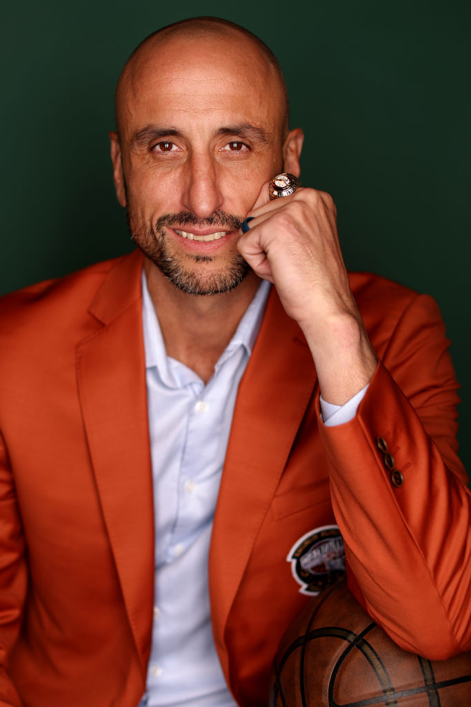 orange looks good on you, <a href="/manuginobili/">Manu Ginobili</a>!

<a href="/HEB/">H-E-B</a> | #ManuHOF