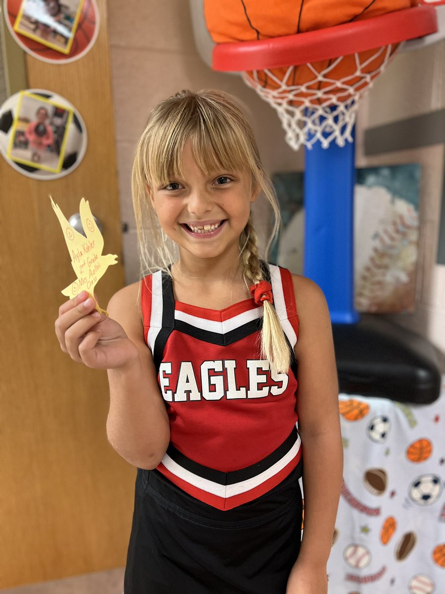 Megan E. Aiello tweet media