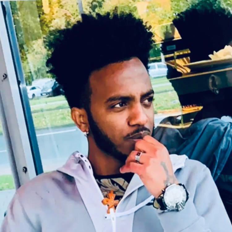 yosiefGH's tweet photo. Danish police arrested 164 peaceful protesters who marched to denounce hate propaganda &amp; war drums by the #Eritrean govt. 2 of them still remain in custody for over a week without fair trial. This act is injustice! @DanishMFA @amnestydk @JosepBorrellF @DKinEU @cphpost https://t.co/FF4DGIZxKR