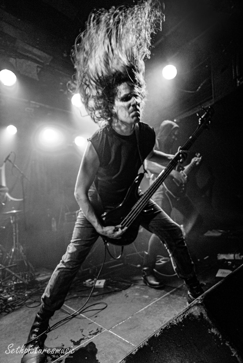 SethAbrikoos's tweet photo. 💀 #KJELD, #Asgrauw and #Morvigor at @dbs_utrecht [SOLD OUT]

#sethpicturesmusic #metalhead #blackmetal #blackmetalband #blackandwhite #blackandwhitephoto #photographer #fotograaf #utrecht https://t.co/RKEdgQ6wTx
