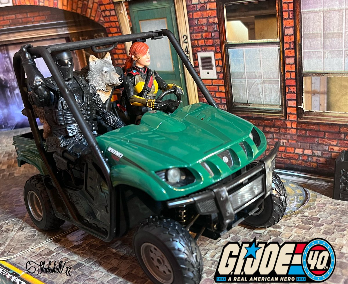 PrestonSlade76's tweet photo. Scarlett and Snake Eyes #ActionFigure #actionfigurephotograhpy #articulatedcomicbookart #GIJoe #GIJoeARealAmerican #gijoearealamermicanhero #GiJoeClassfied #GIJoeNation #Hasbro #readysetz #toyphotography https://t.co/ZMbyOtg9Tu