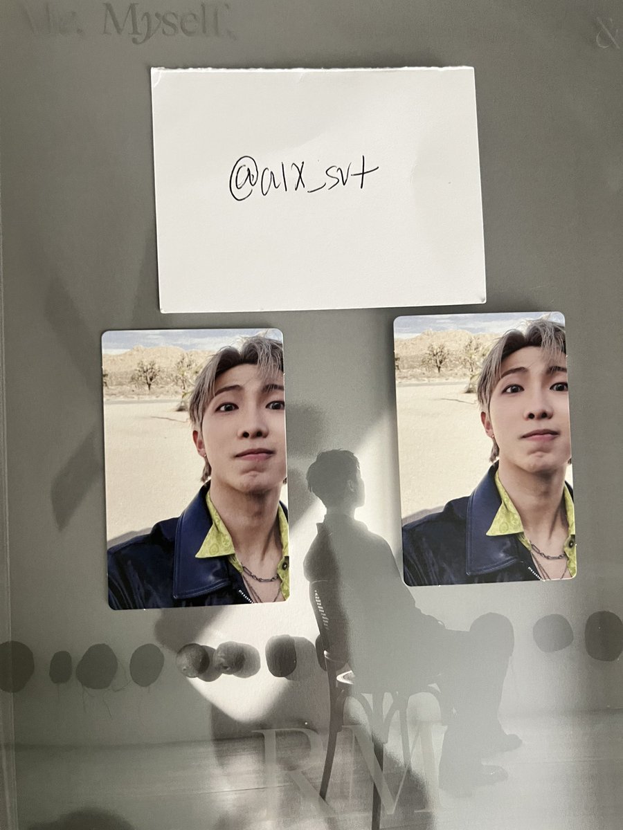 alx_svt's tweet photo. WTT BTS “ ME, MYSELF, RM “ RANDOM PHOTOCARD 

USA ONLY 🇺🇸 

NEED: ⭐️ ANY OF TWO POSES⭐️ 
RM NAMJOON JOON

#BTSPROOF #btstrades https://t.co/OEn3qkhAMv