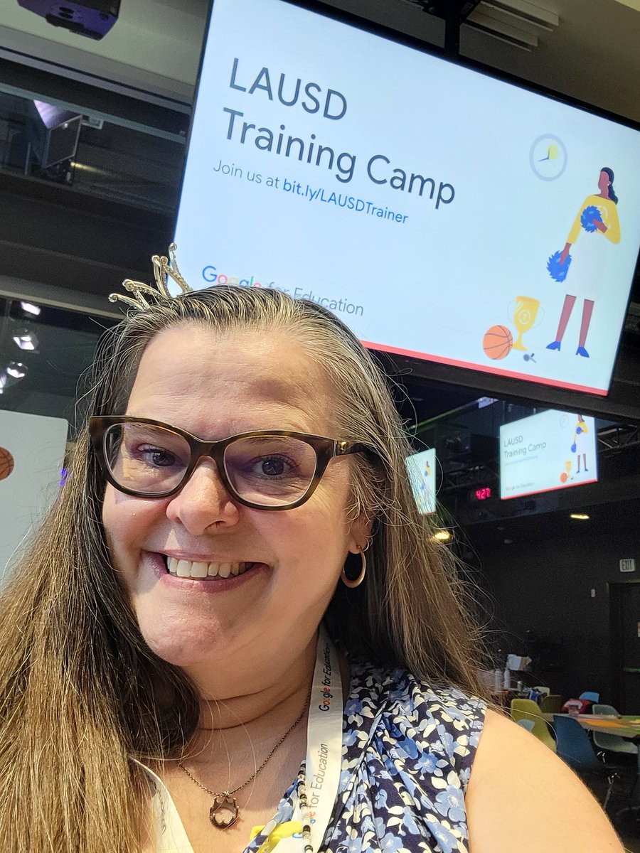 What a fun day of learning with these gals! Thanks for making the trainer certification process a lot less scary! <a href="/TinaPapazian/">Tina Papazian</a> <a href="/AJaeLugo/">AJ Lugo</a> <a href="/GoogleForEdu/">Google for Education</a> <a href="/ITI_LAUSD/">Instructional Technology Initiative</a> #ITIFriday #EmpoweredByITI #alwayslearning